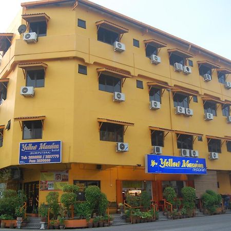 Yellow Mansion Hotel Malacca Екстериор снимка